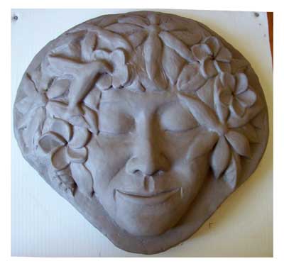 The early stage clay with the hummingbird