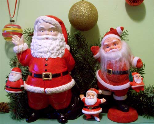 5-santas-waving1