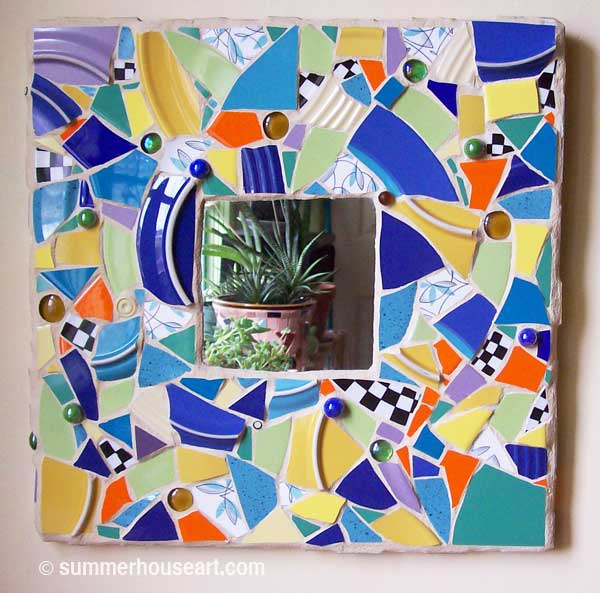 Pique Assiette mirror, by Helen Bushell, summerhouseart.com Pique Assiette mirror, by Helen Bushell, summerhouseart.com