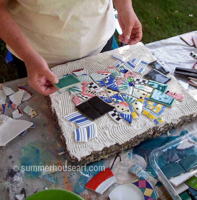 Process, Mosaic Stepping Stone Tutorial, summerhouseart.com Process, Mosaic Stepping Stone Tutorial, summerhouseart.com