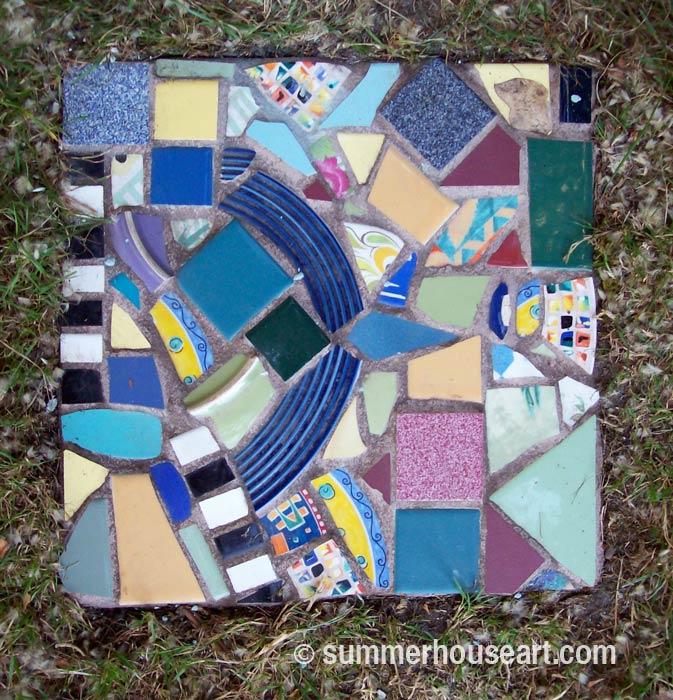 Pique Assiette Stepping Stone, summerhouseart.com