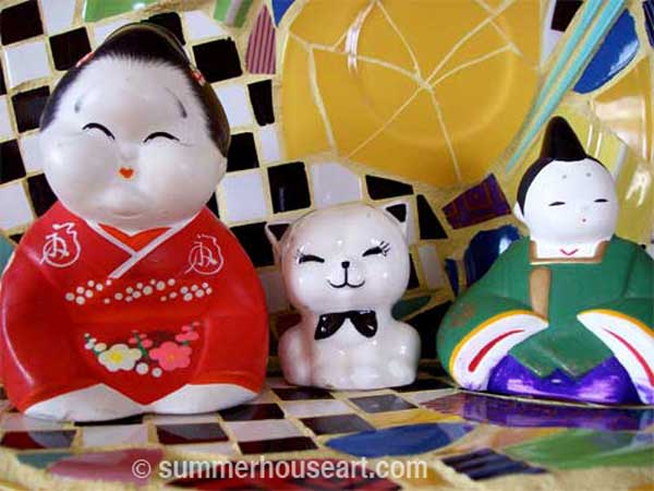 Happy Trio Mosaic by Helen Bushell, summerhouseart.com