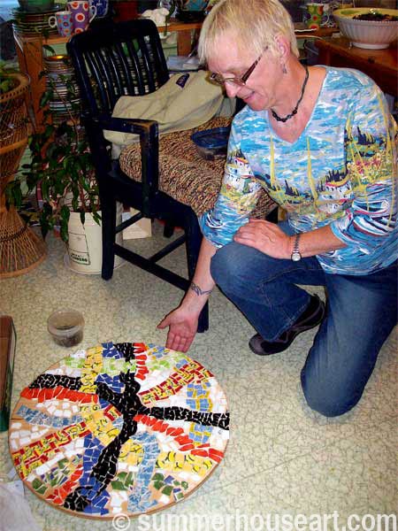 Student Della mosaic, Summerhouse Art mosaic class