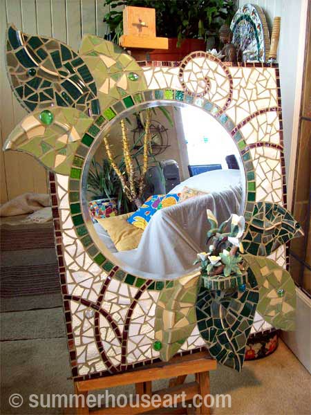 Student Fern's finished mirror Summerhouse Art mosaic class