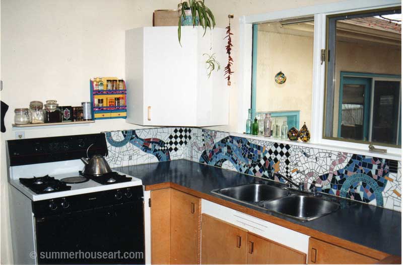 Kitchen back splash mosaic, Helen Bushell, summerhouseart.com